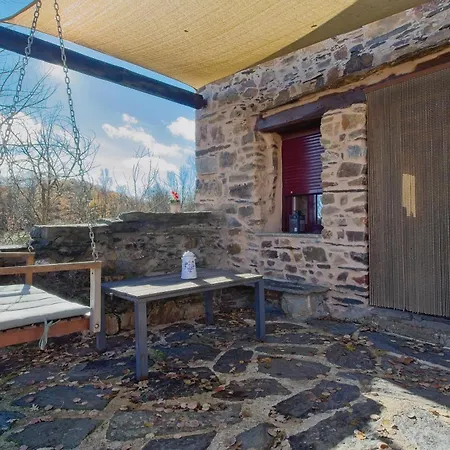 Casa Rural Ucedo Gospodarstwo wiejskie *