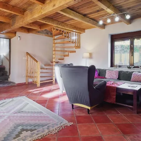 Casa Rural Ucedo