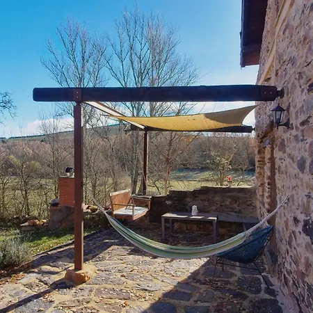 Dom wakacyjny Casa Rural Ucedo Ucedo